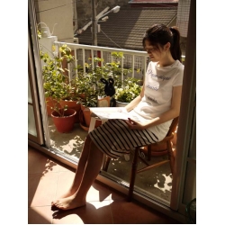 日本米白黑條紋裙