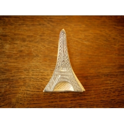 日本巴黎鐵塔大鐵夾