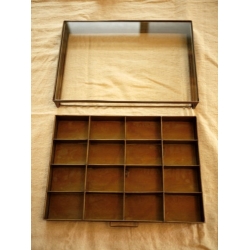 日本復古玻璃鐵製飾品盒