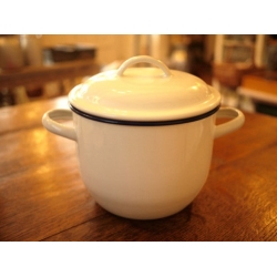 日本純白色厚琺瑯湯鍋