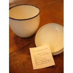 日本純白厚琺瑯食品收納罐