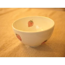 日本幸福草莓碗